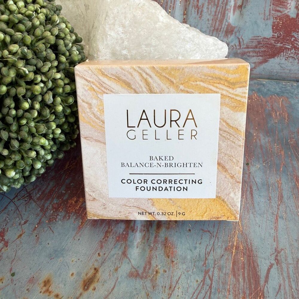 Laura Geller Baked Balance-n-Brighten Color Correcting Foundation FAIR NIB